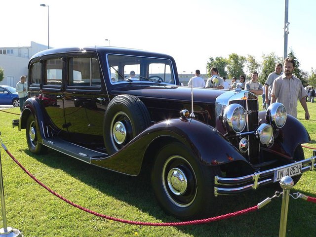 Horch 850 Pullman