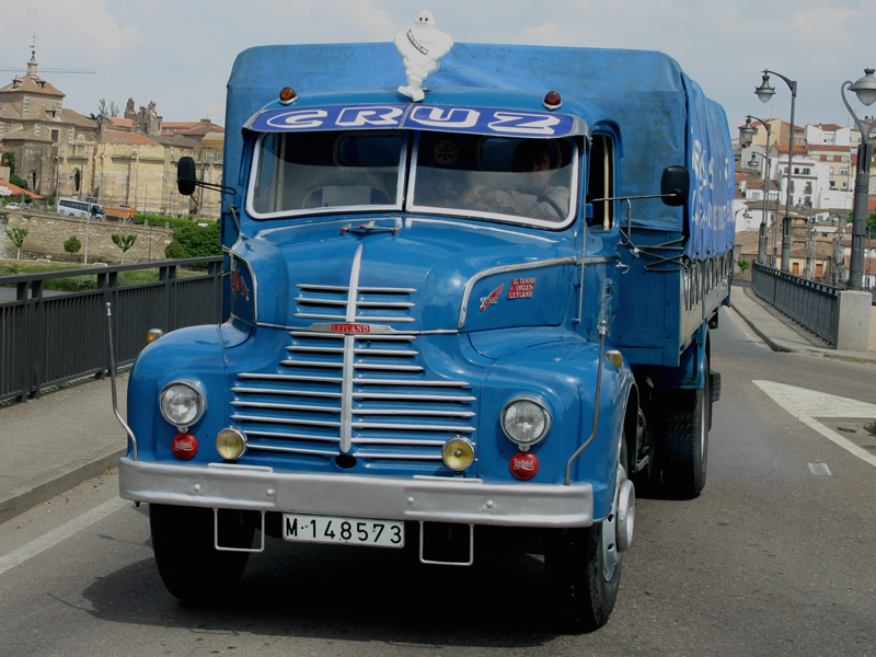 Leyland Comet